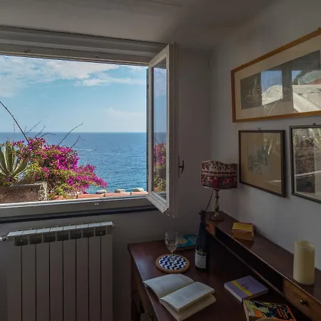 Ferienhaus Refilea Sea View Tower Vernazza