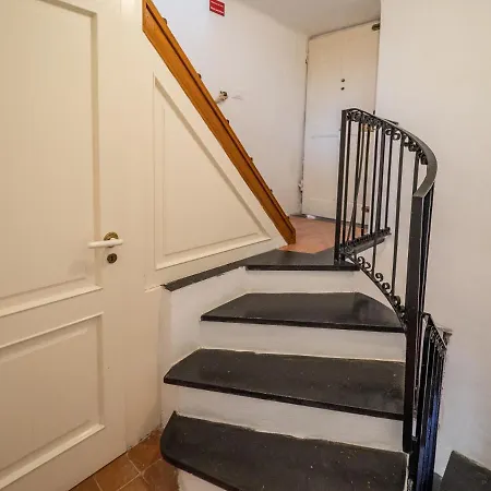 Refilea Sea View Tower *