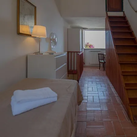 Refilea Sea View Tower *