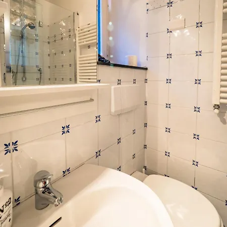 Refilea Sea View Tower *