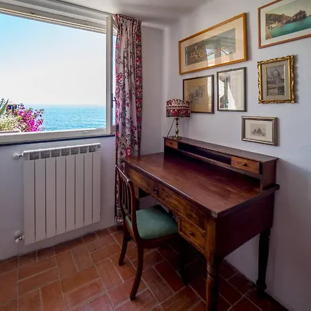 Refilea Sea View Tower *