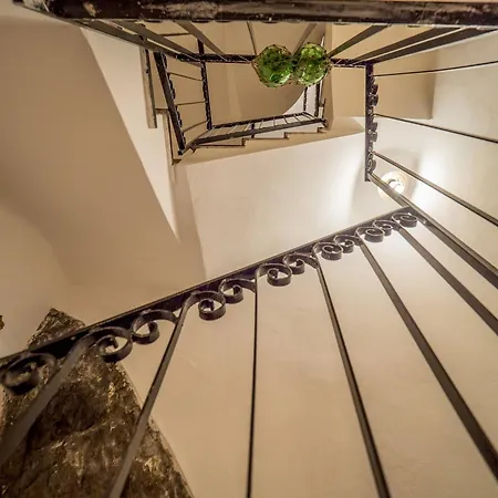 펜션 Refilea Sea View Tower 베르나차