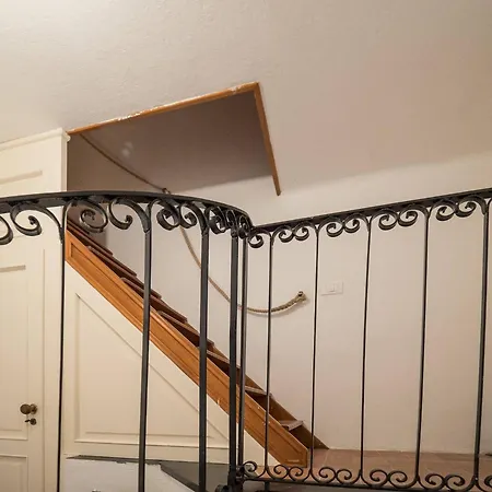 Refilea Sea View Tower 펜션